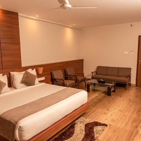 Hotel Tree Fern Dibrugarh Exterior photo