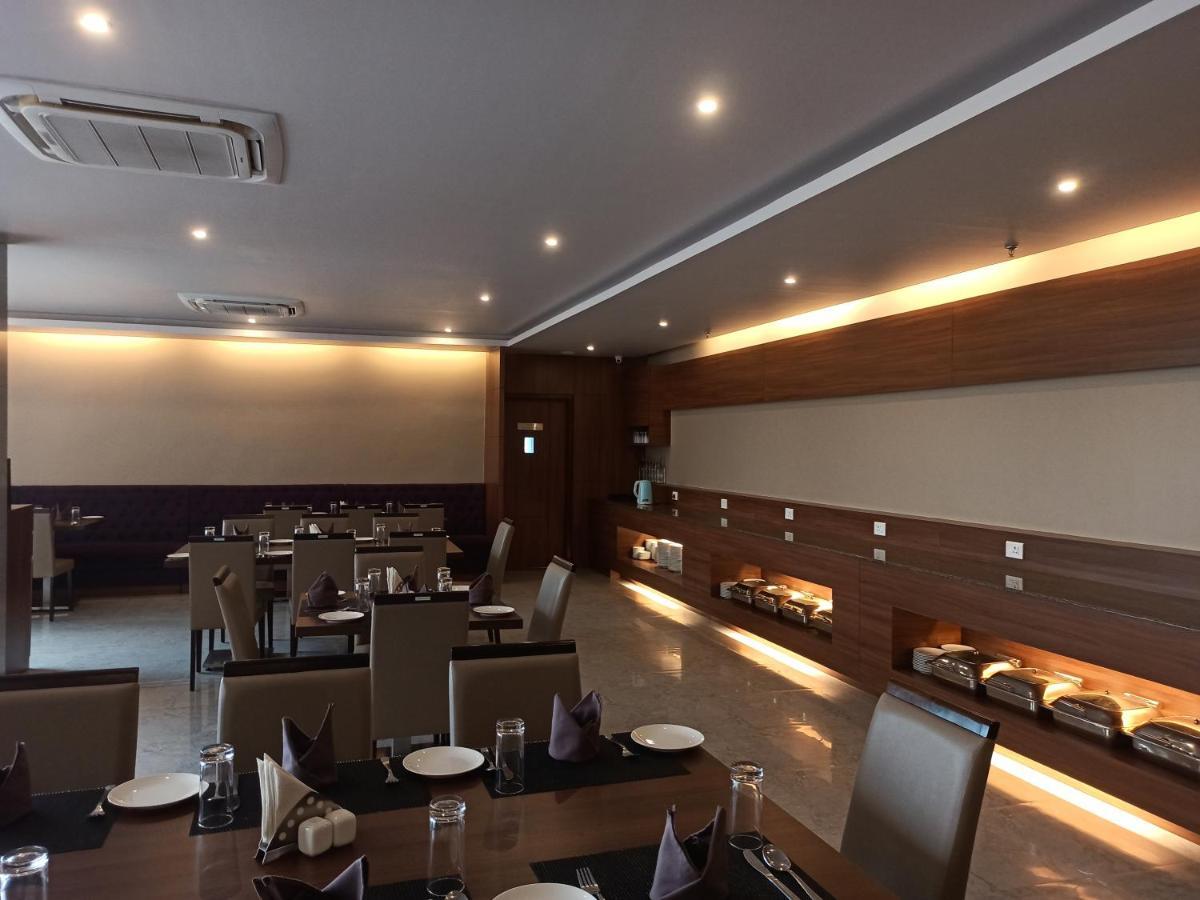 Hotel Tree Fern Dibrugarh Exterior photo