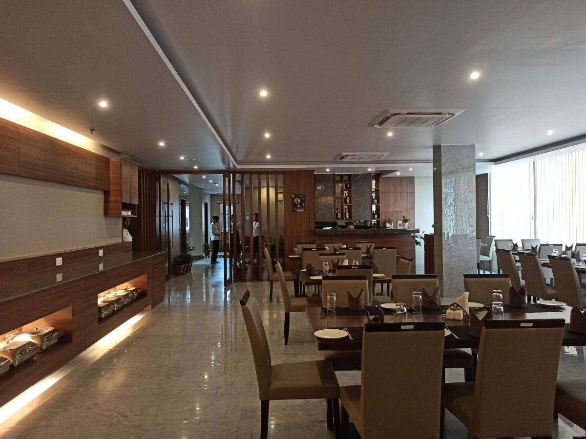 Hotel Tree Fern Dibrugarh Exterior photo