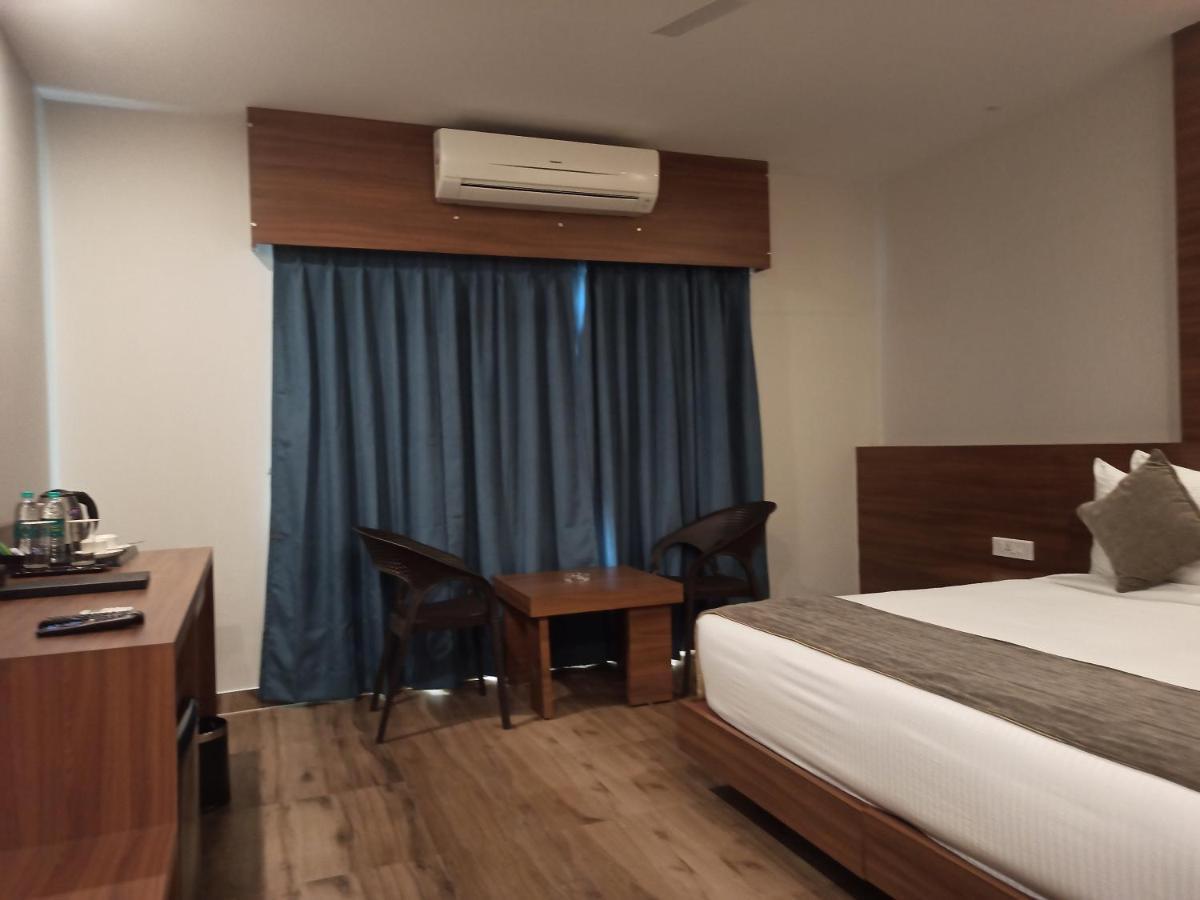 Hotel Tree Fern Dibrugarh Exterior photo