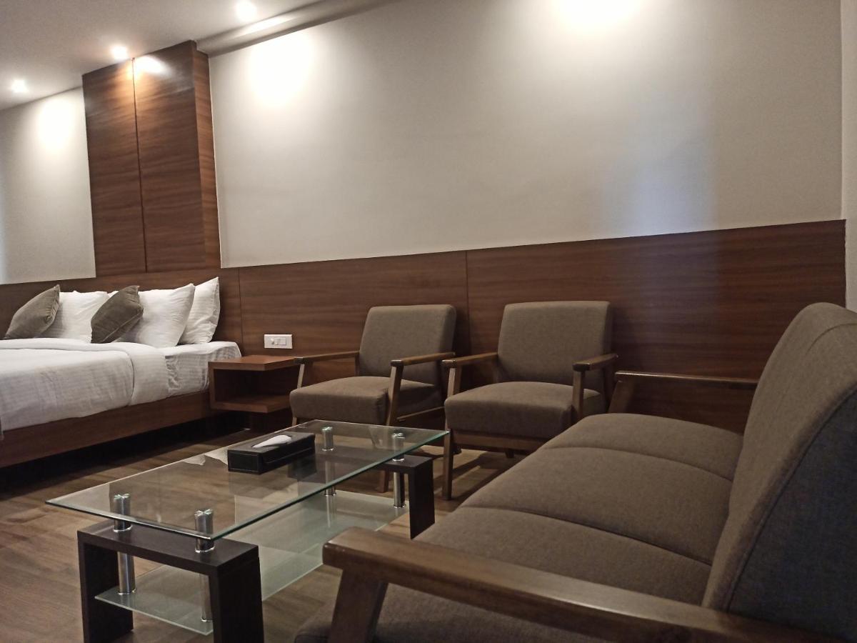 Hotel Tree Fern Dibrugarh Exterior photo