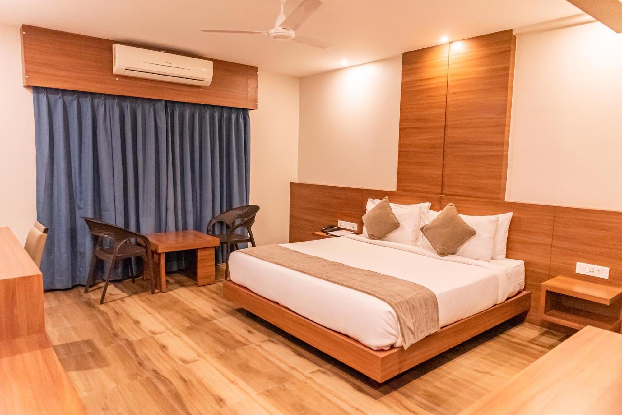 Hotel Tree Fern Dibrugarh Exterior photo